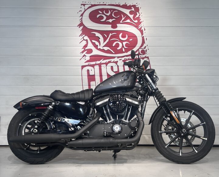 Harley Davidson Sportster 883