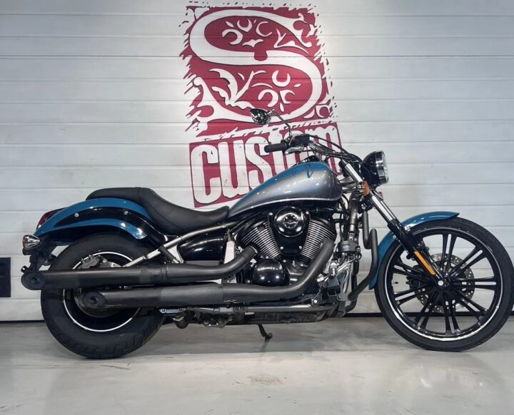 Kawasaki Vulcan 900 Custom